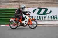 Vintage-motorcycle-club;eventdigitalimages;mallory-park;mallory-park-trackday-photographs;no-limits-trackdays;peter-wileman-photography;trackday-digital-images;trackday-photos;vmcc-festival-1000-bikes-photographs